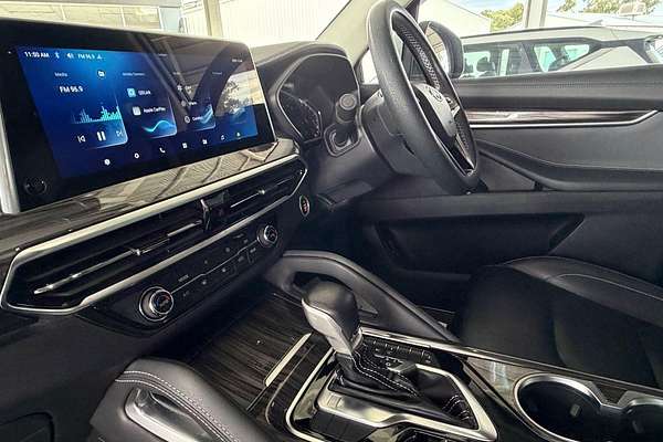 2022 LDV D90 Executive SV9A