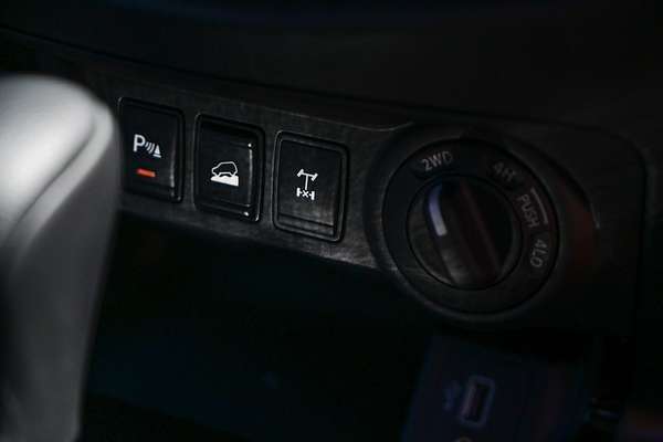 2025 Nissan Navara PRO-4X D23 4X4