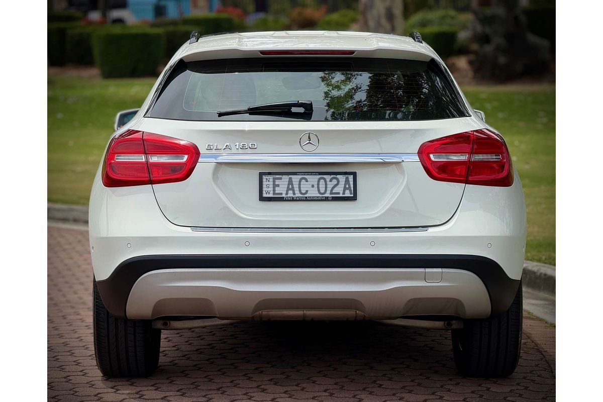 2015 Mercedes-Benz GLA-Class GLA180 X156