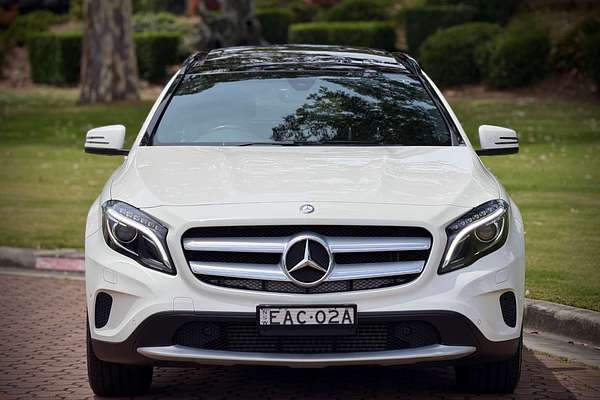 2015 Mercedes-Benz GLA-Class GLA180 X156