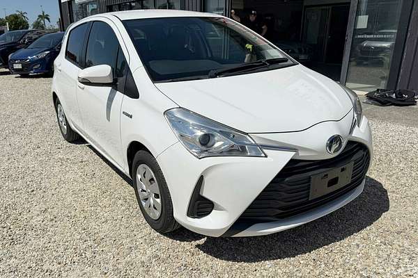 2018 Honda FIT (HYBRID) F GP5