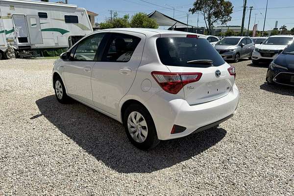 2018 Honda FIT (HYBRID) F GP5