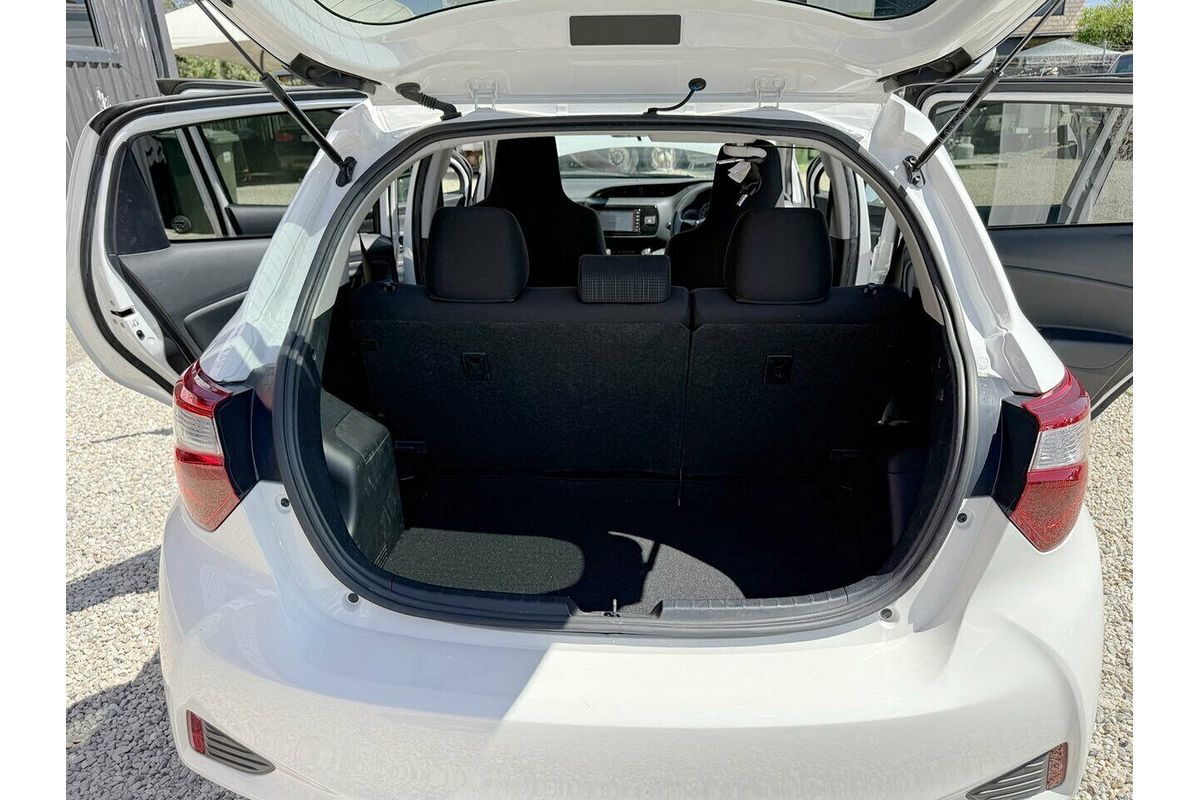 2018 Honda FIT (HYBRID) F GP5