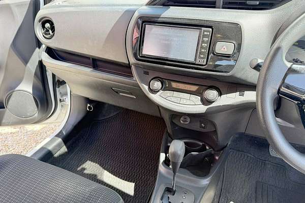 2018 Honda FIT (HYBRID) F GP5