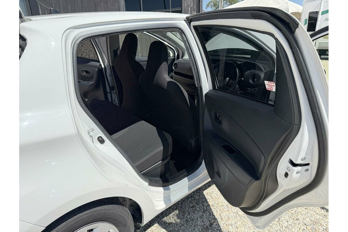 2018 Honda FIT (HYBRID) F GP5