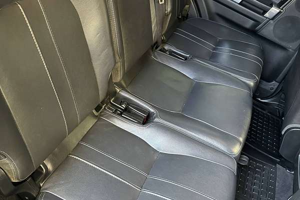 2015 Land Rover Discovery SDV6 SE Series 4