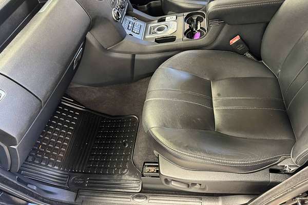 2015 Land Rover Discovery SDV6 SE Series 4