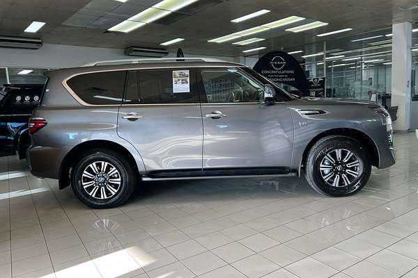 2025 Nissan Patrol Ti-L Y62