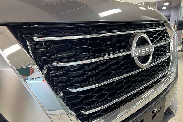 2025 Nissan Patrol Ti-L Y62
