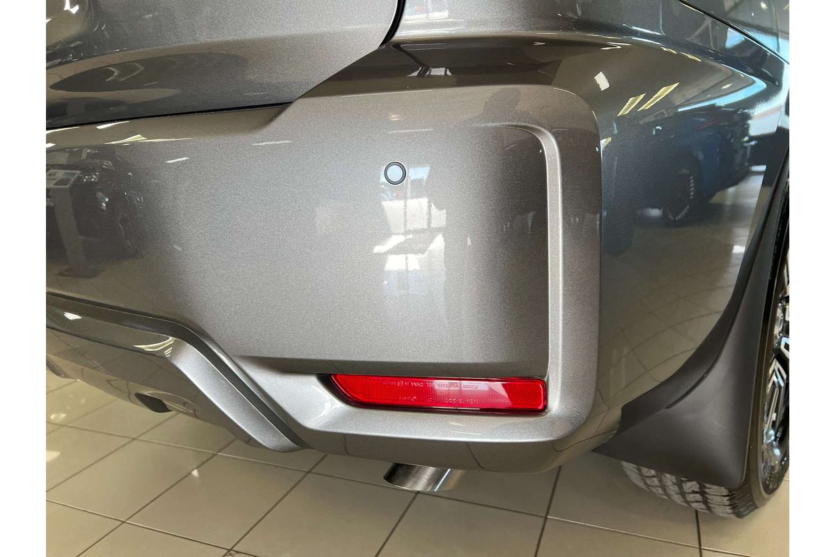 2025 Nissan Patrol Ti-L Y62