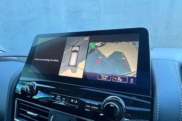 2025 Nissan Patrol Ti-L Y62