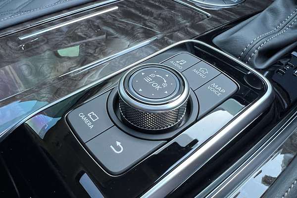 2025 Nissan Patrol Ti-L Y62