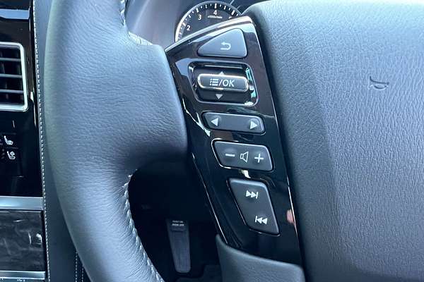 2025 Nissan Patrol Ti-L Y62