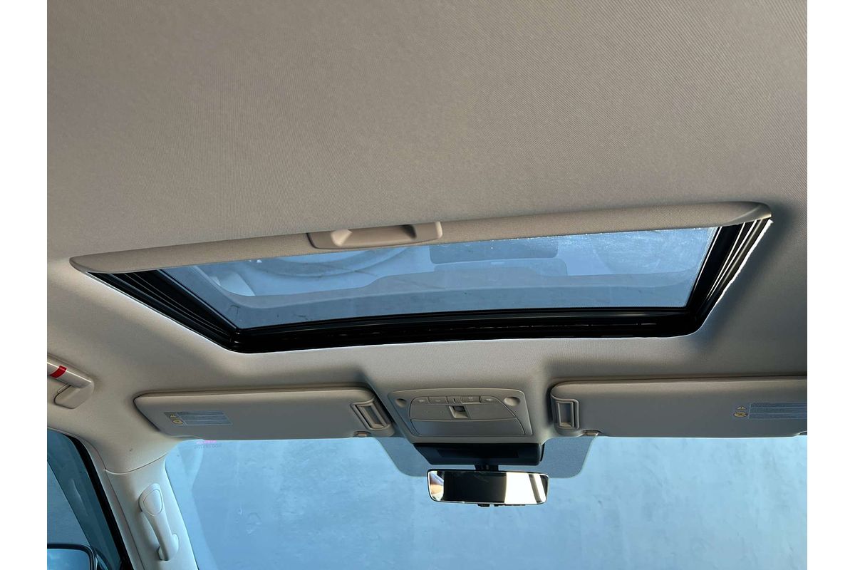 2025 Nissan Patrol Ti-L Y62