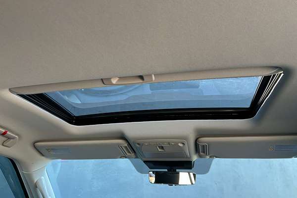 2025 Nissan Patrol Ti-L Y62