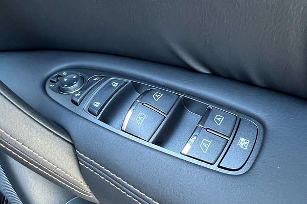 2025 Nissan Patrol Ti-L Y62