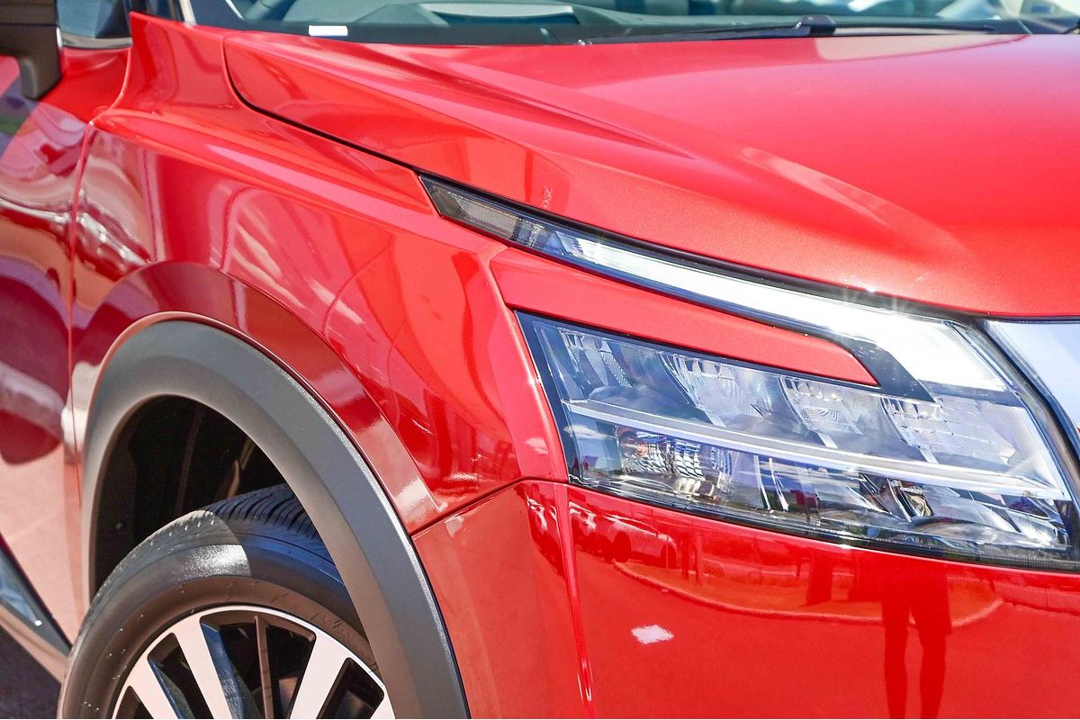 2025 Nissan Pathfinder Ti-L R53