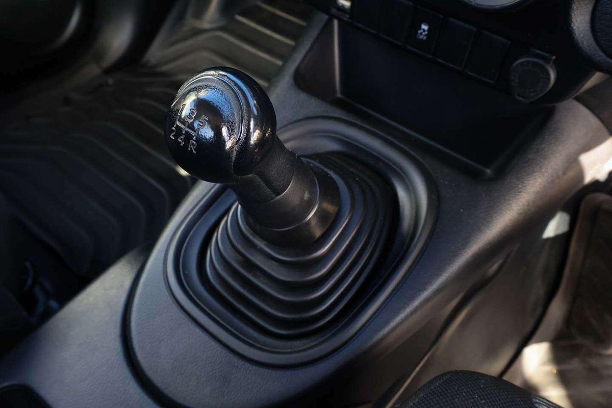 2019 Toyota Hilux Workmate TGN121R Rear Wheel Drive