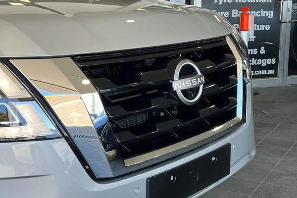 2025 Nissan Patrol Ti Y62