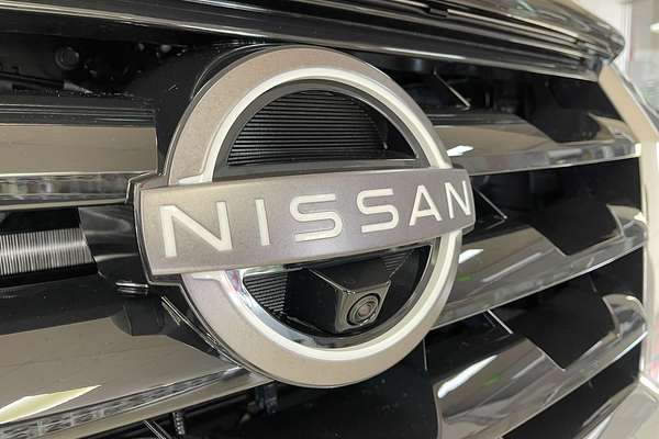 2025 Nissan Patrol Ti Y62