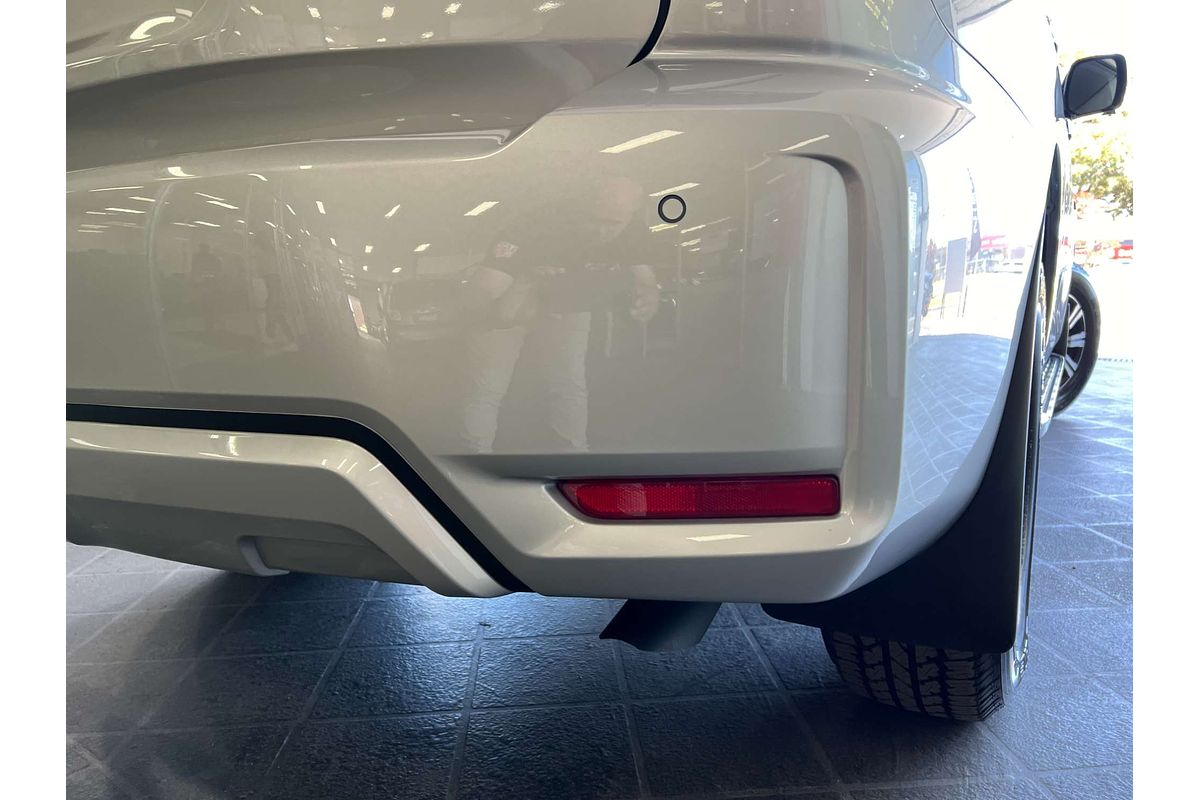 2025 Nissan Patrol Ti Y62