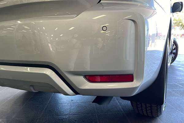 2025 Nissan Patrol Ti Y62