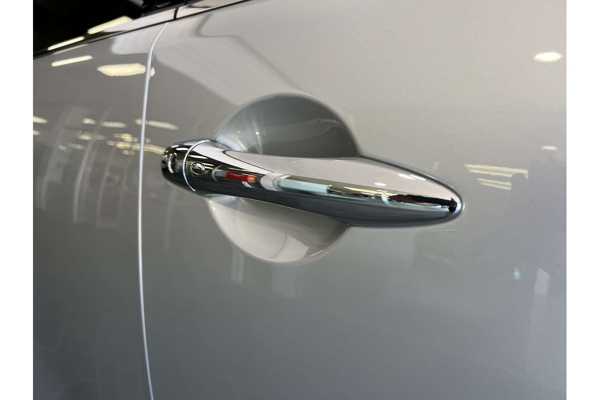 2025 Nissan Patrol Ti Y62