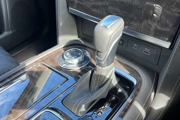 2025 Nissan Patrol Ti Y62