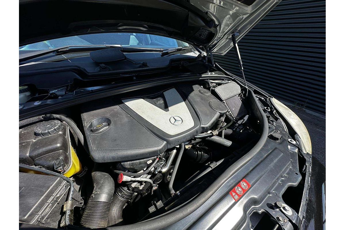 2010 Mercedes-Benz R-Class R300 CDI 251