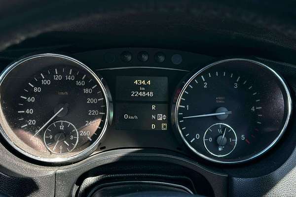 2010 Mercedes-Benz R-Class R300 CDI 251