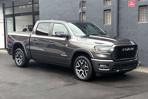 2025 RAM 1500 Laramie Sport Hurricane SO RamBox DT 4X4 SWB