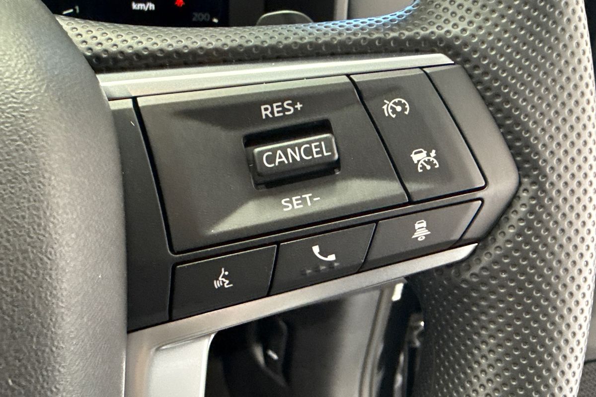 2025 Mitsubishi Outlander ES ZM