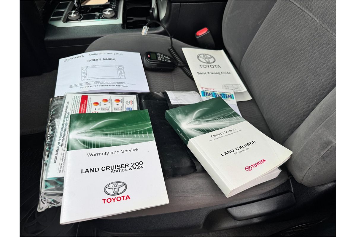 2017 Toyota Landcruiser GXL (4x4) VDJ200R MY16