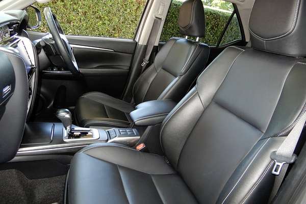 2023 Toyota Fortuner Crusade GUN156R