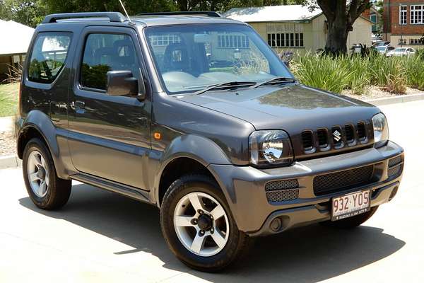 2011 Suzuki Jimny Sierra (4x4)