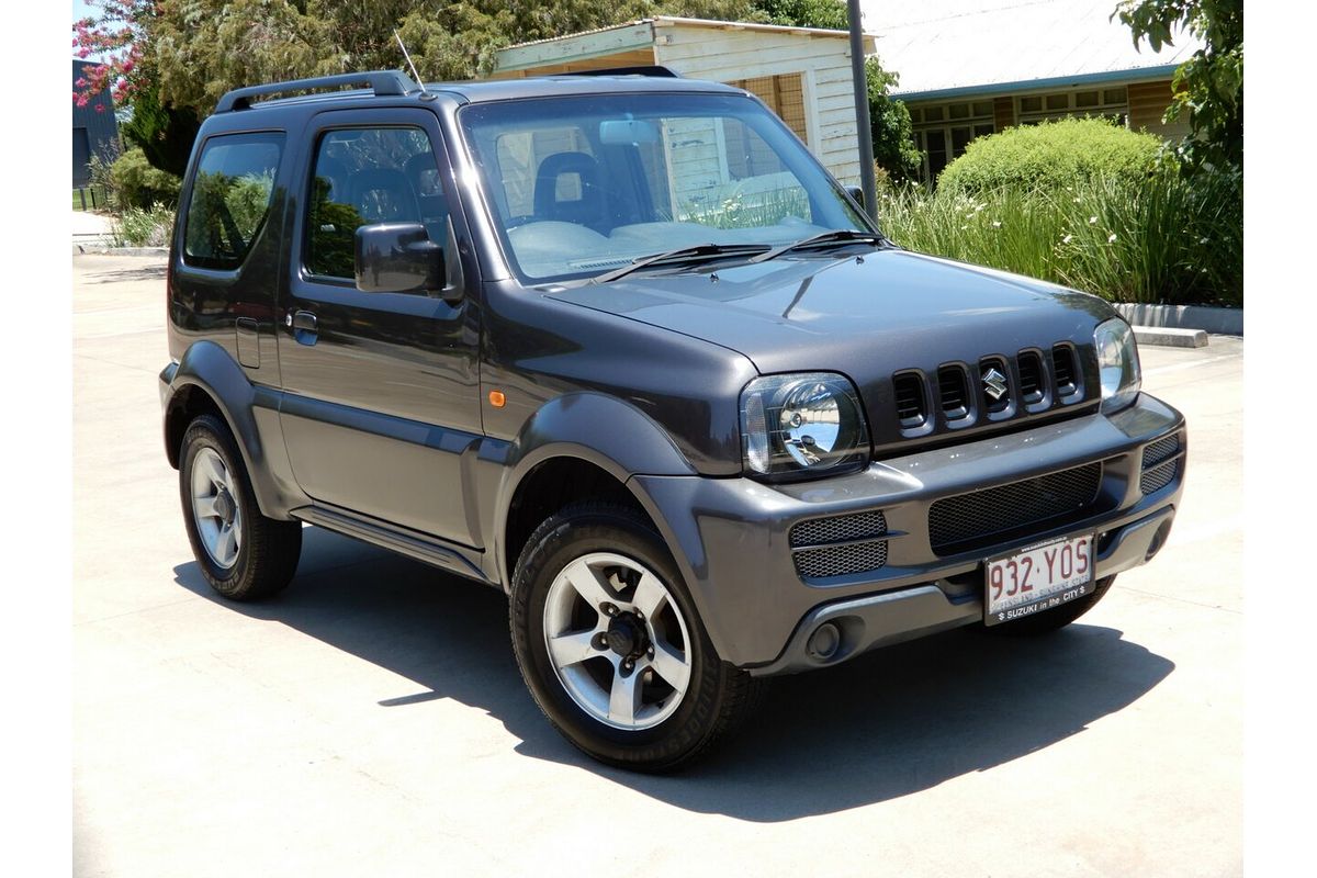 2011 Suzuki Jimny Sierra (4x4)