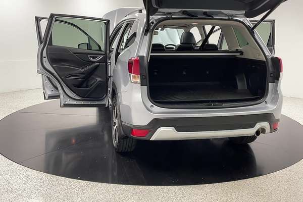 2025 Volkswagen Tiguan 150TSI R-Line CT