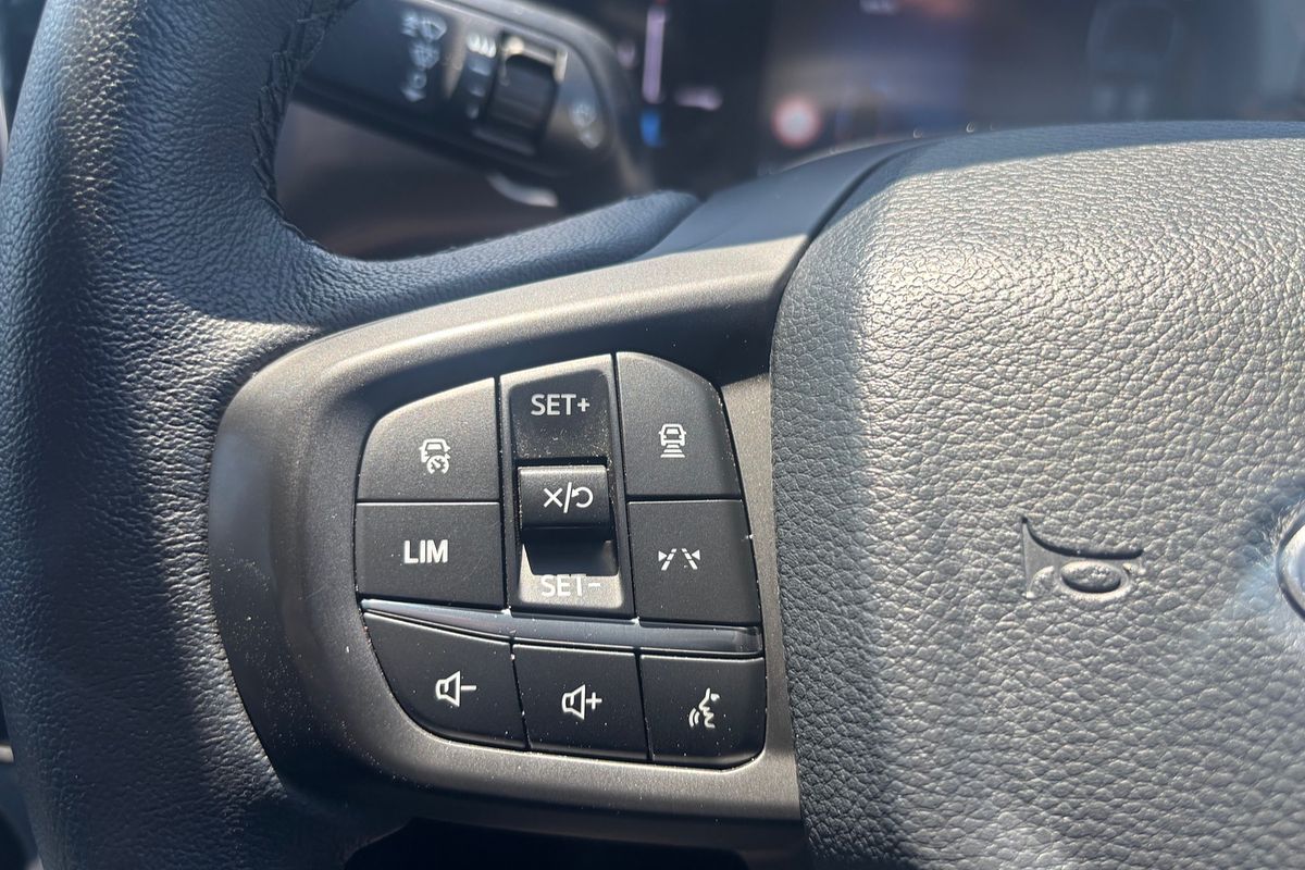 2025 Ford Ranger XLT  4X4 2.0L