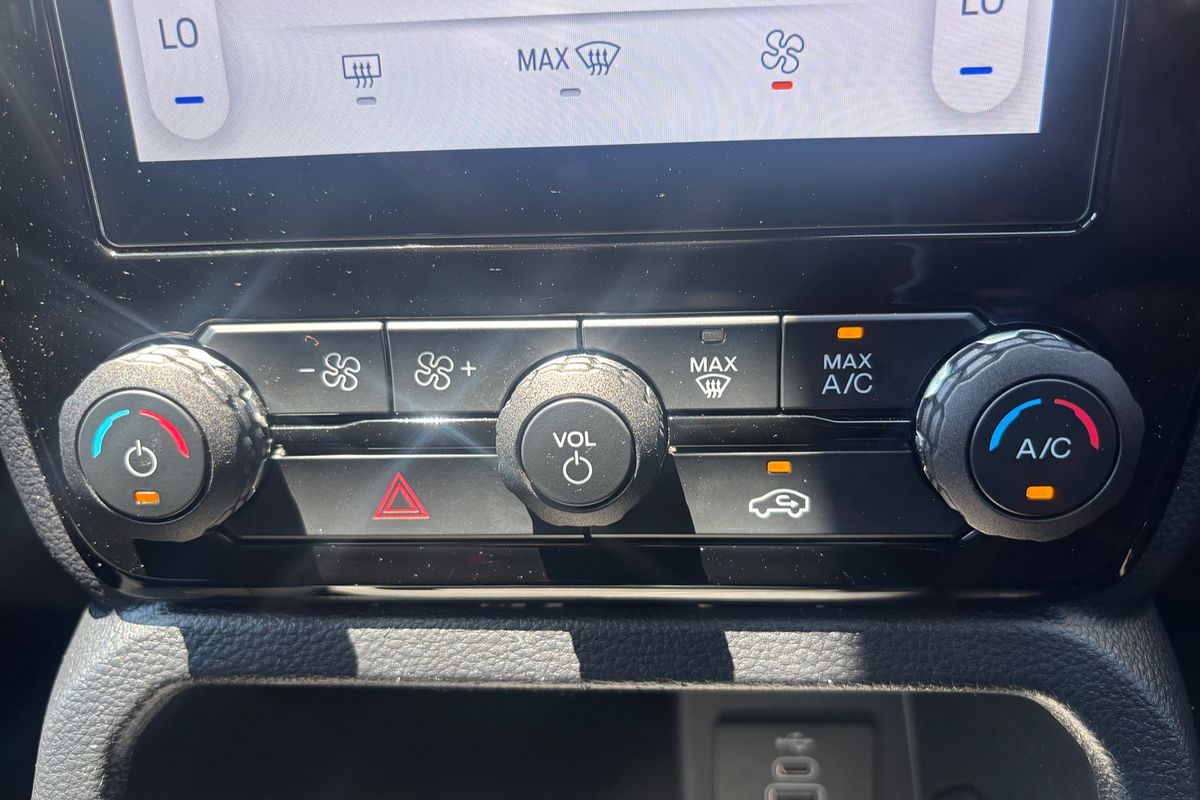 2025 Ford Ranger XLT  4X4 2.0L