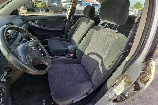 2006 Toyota Corolla LE