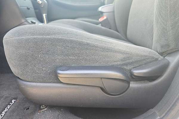 2006 Toyota Corolla LE