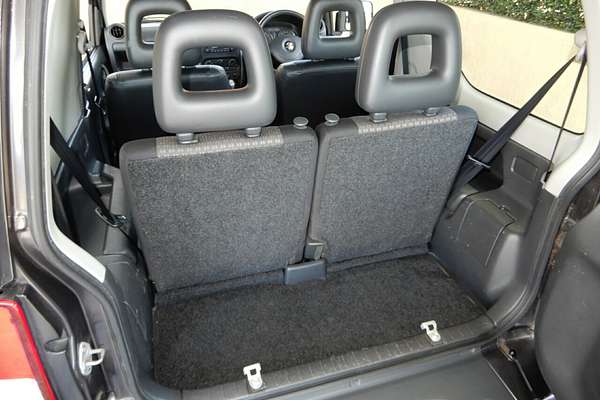 2011 Suzuki Jimny Sierra (4x4)