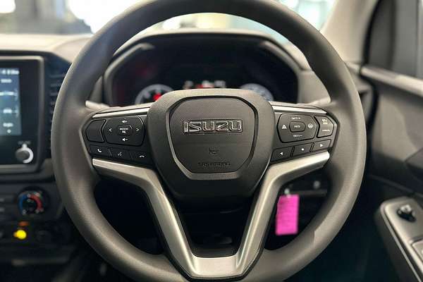 2025 Isuzu D-MAX SX 4X4