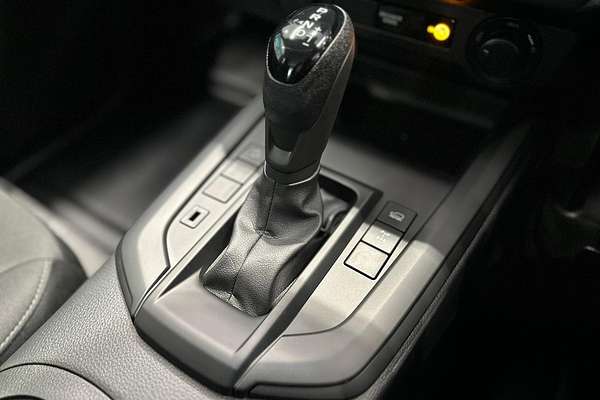 2025 Isuzu D-MAX SX 4X4