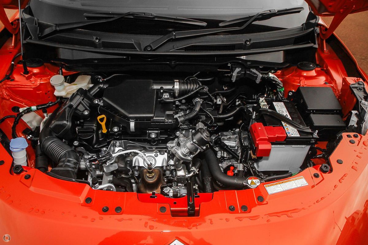 2025 Suzuki Swift Hybrid UZ