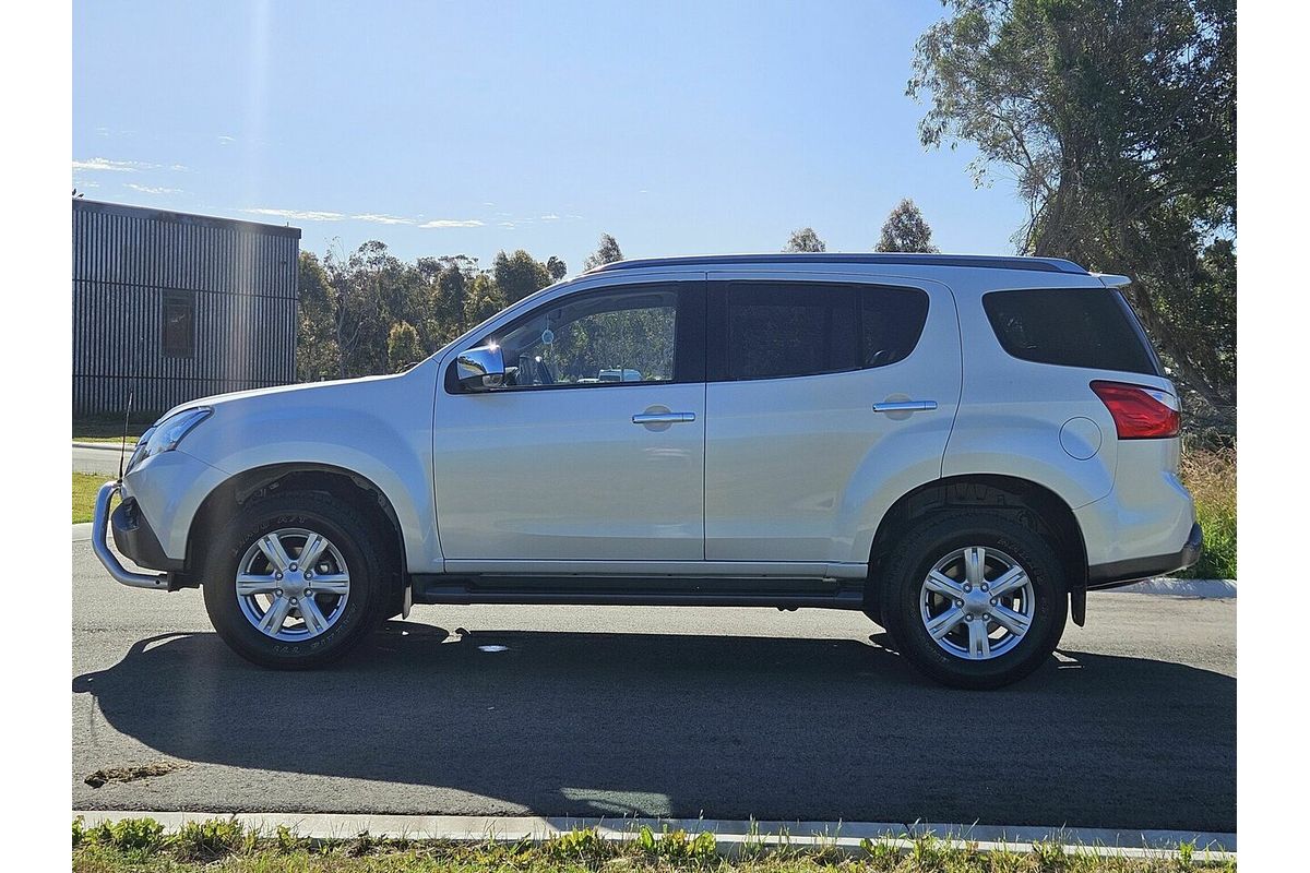 2015 Isuzu MU-X LS-T