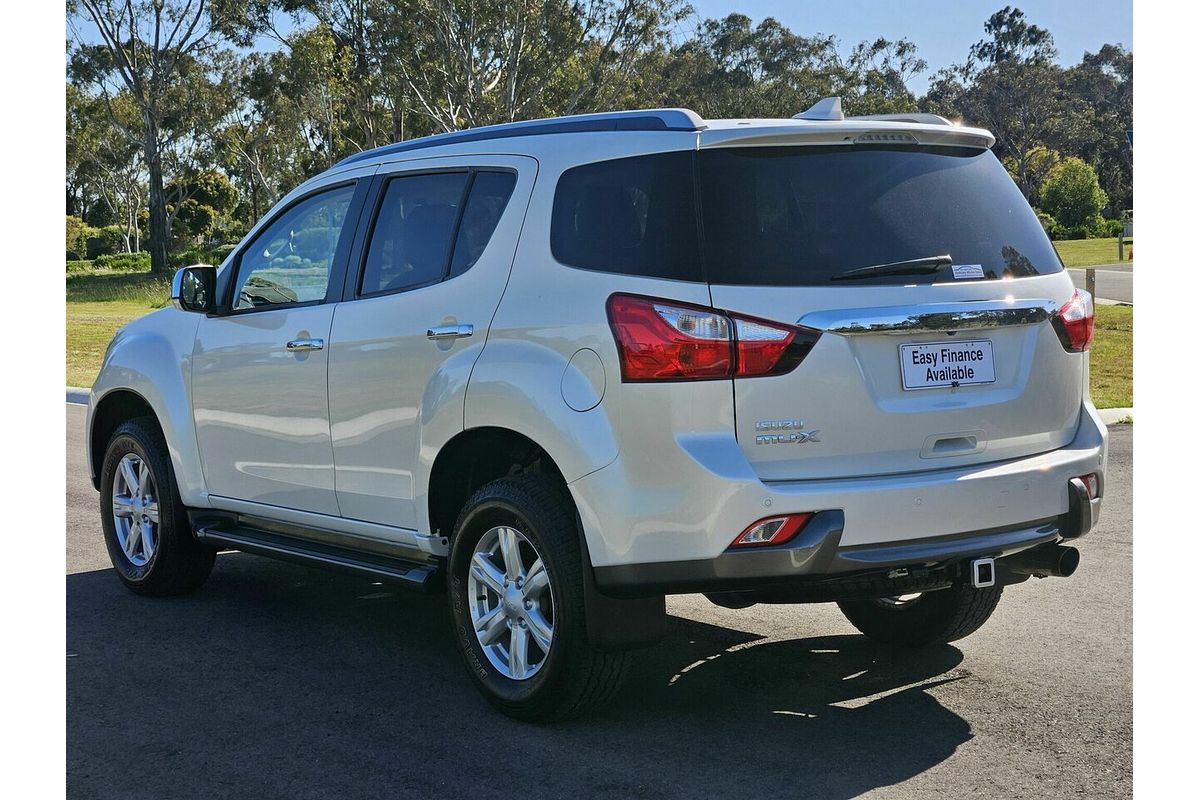 2015 Isuzu MU-X LS-T