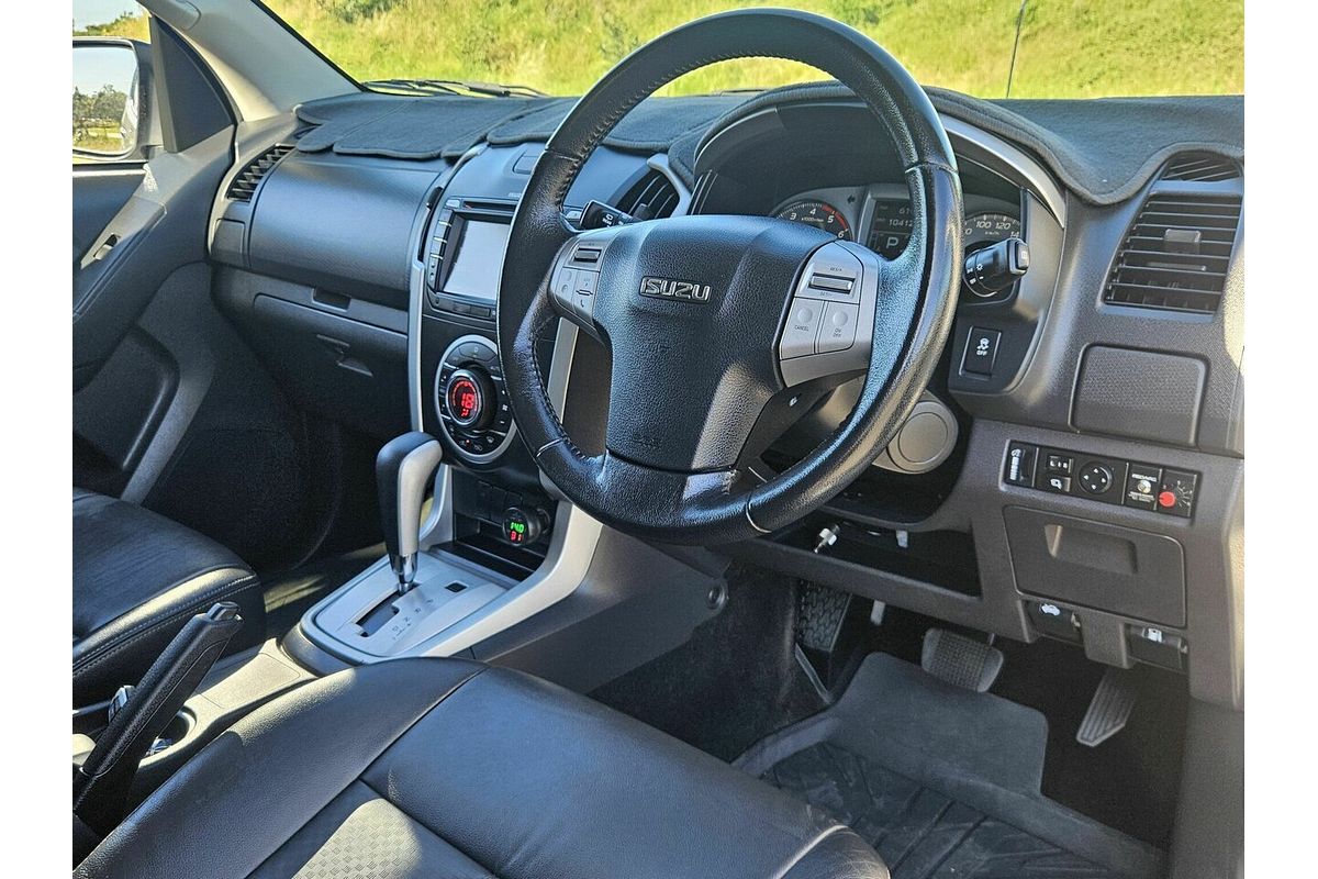 2015 Isuzu MU-X LS-T