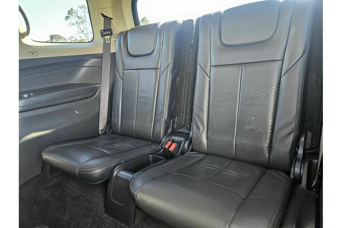 2015 Isuzu MU-X LS-T