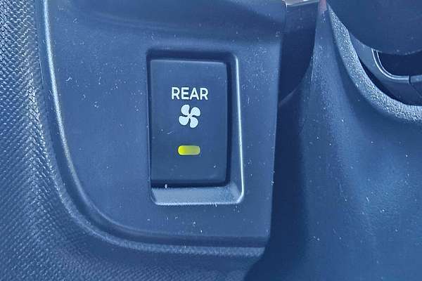 2015 Isuzu MU-X LS-T